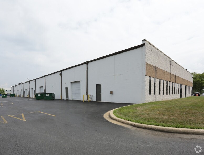More Photos Of 1300 First State Blvd, Stanton Light Distribution For Lease