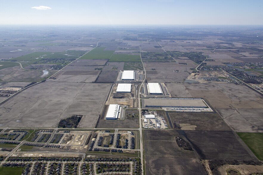 More Photos Of 143rd Street and S Steiner Rd, Plainfield Unknown For Lease