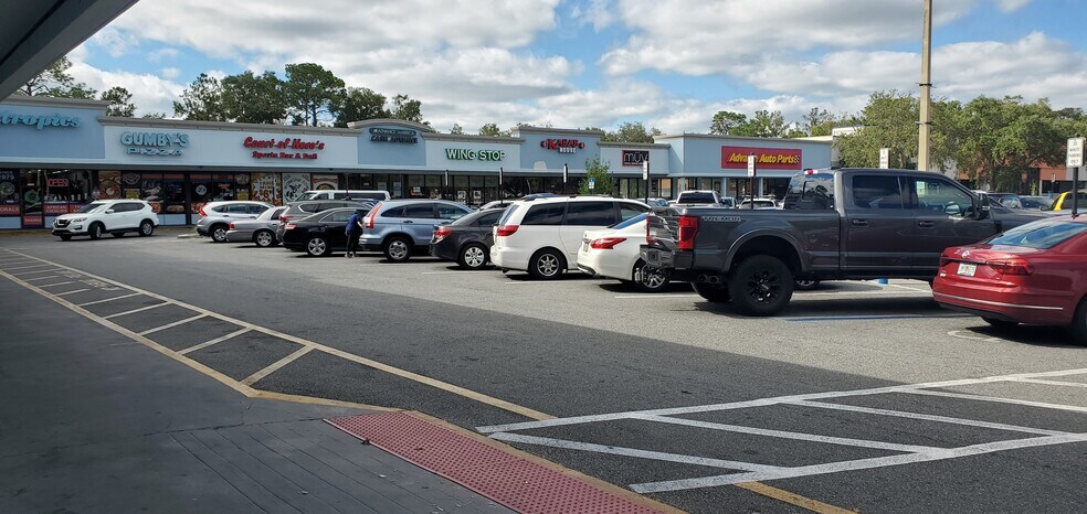 More Photos Of 2018-2132 SW 34th St, Gainesville General Retail For Lease