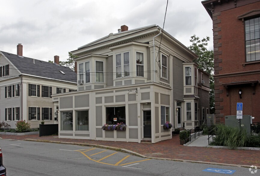 Primary Photo Of 66-68 Pleasant St, Newburyport Storefront Retail Office For Lease