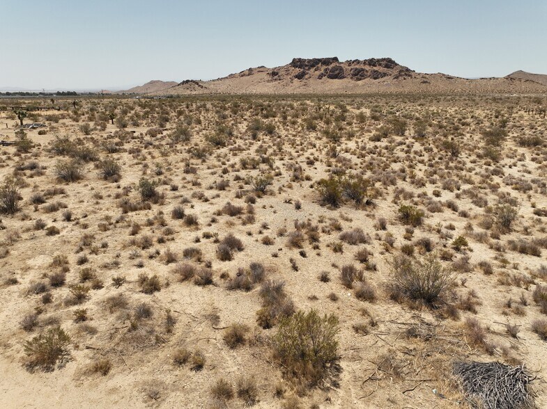 More Photos Of Favorito, Rosamond Land For Sale