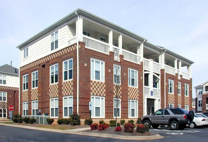 More Photos Of 710 Northeast Dr, Davidson Coworking Space