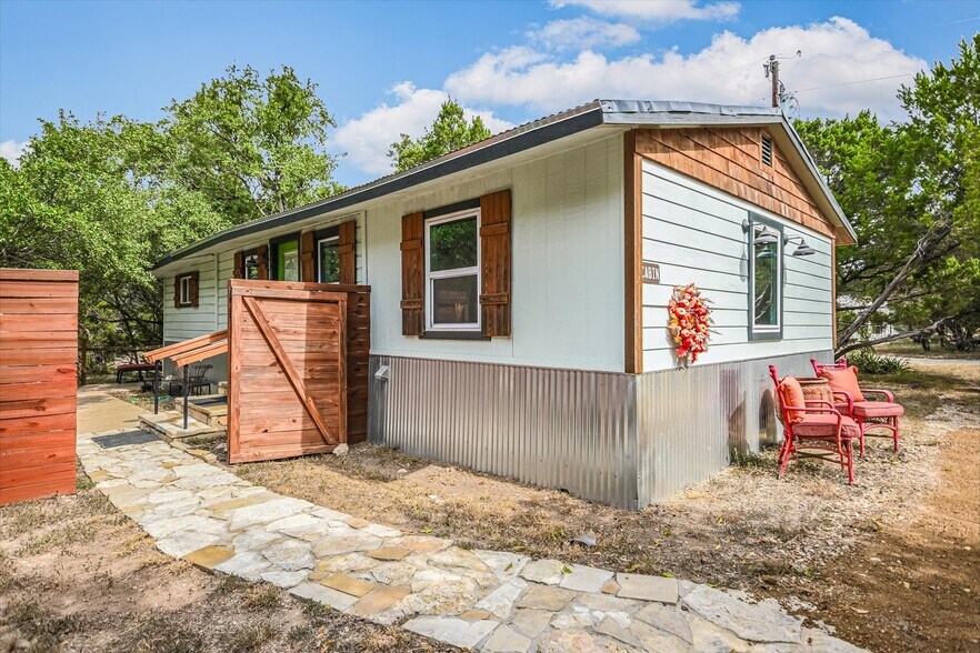 More Photos Of 12932 Nutty Brown Rd, Austin Specialty For Sale