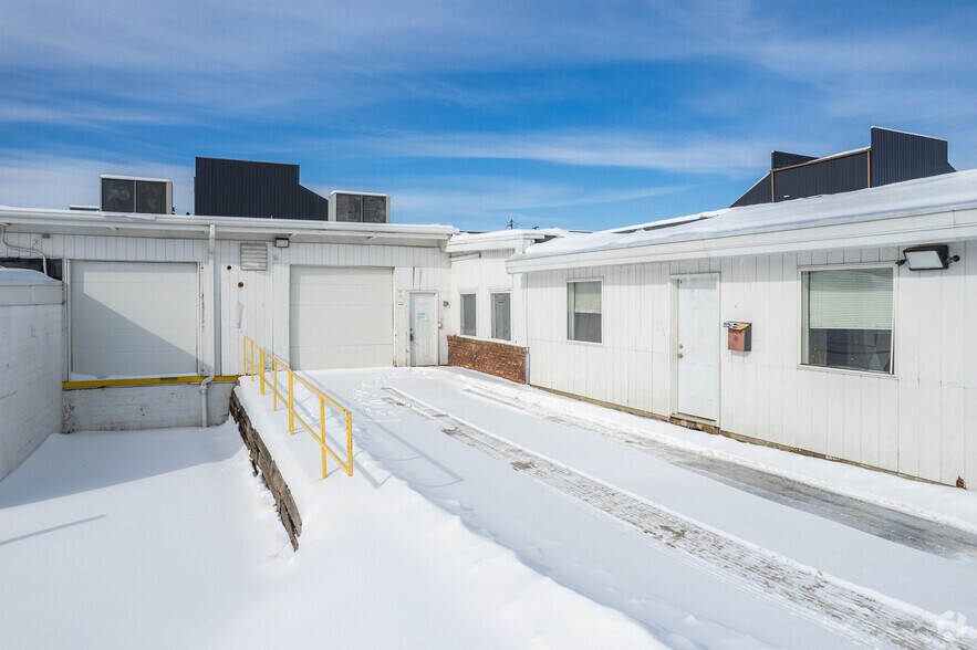 More Photos Of 116-120 Monahan Ave, Dunmore Flex For Lease