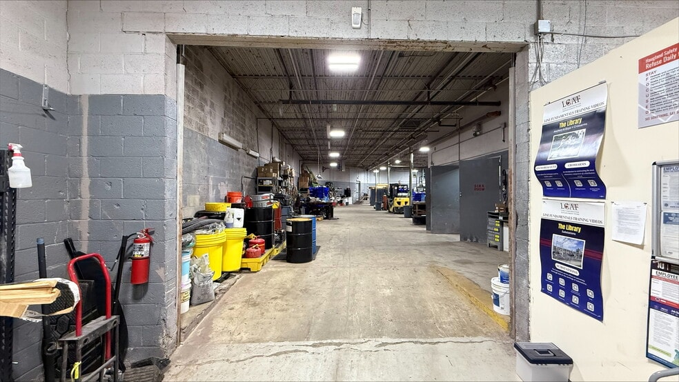 More Photos Of 88 Tyler Pl, South Plainfield Warehouse For Lease