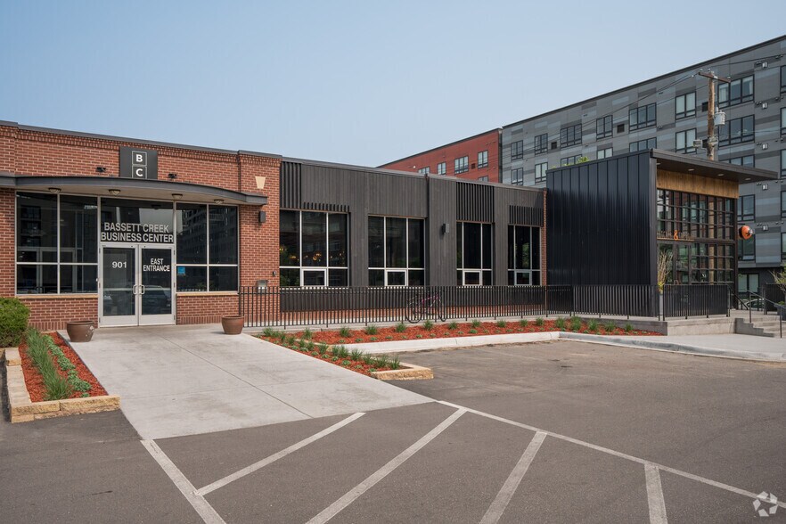 More Photos Of 901 N 3rd St, Minneapolis Loft Creative Space For Lease