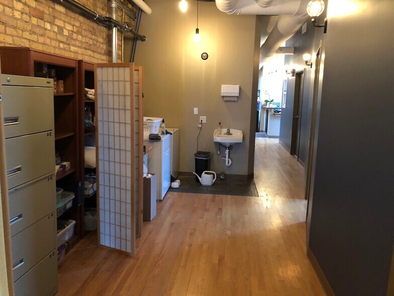 More Photos Of 1829 Riverside Ave, Minneapolis Storefront Retail Office For Lease