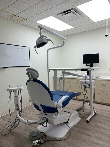 More Photos Of 35801-36091 US Hwy 19 N, Palm Harbor Freestanding For Lease