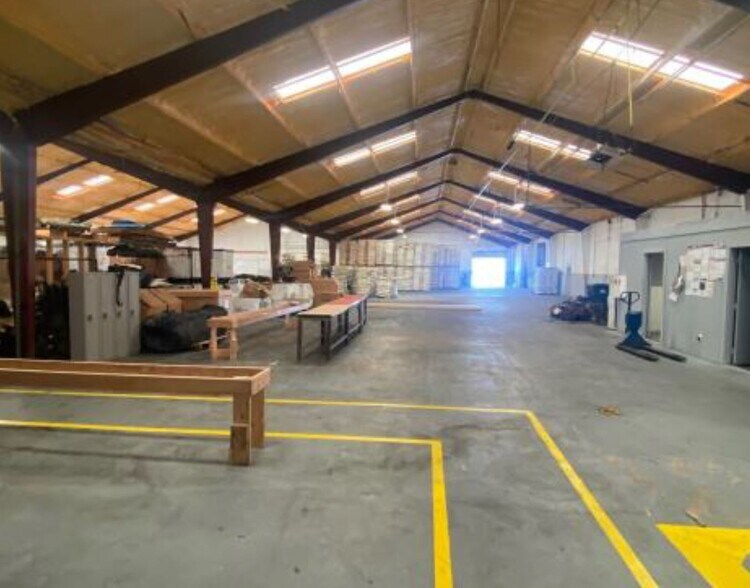 More Photos Of 800 S 57th St, Temple Manufacturing For Lease