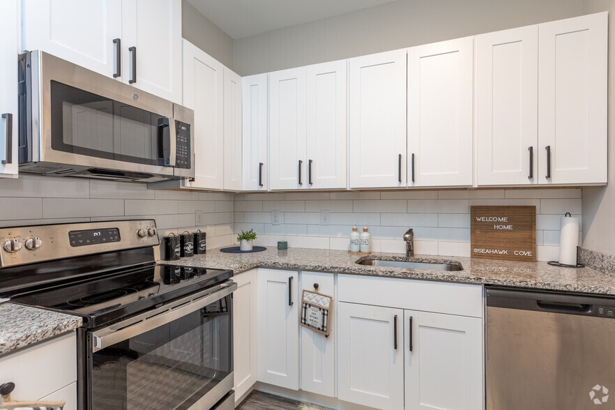 More Photos Of 619 S Kerr Ave, Wilmington Apartments For Sale