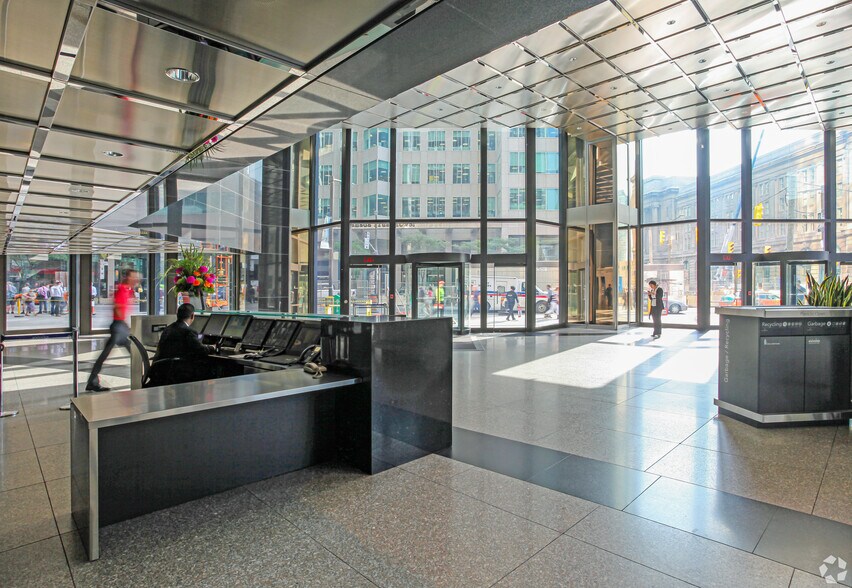 More Photos Of 200 Bay St, Toronto Office For Lease