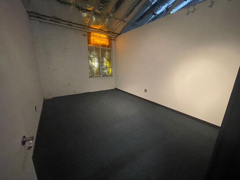 More Photos Of 420 E St, Marysville Freestanding For Lease