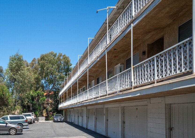 More Photos Of 211 W Marquita, San Clemente Apartments For Sale