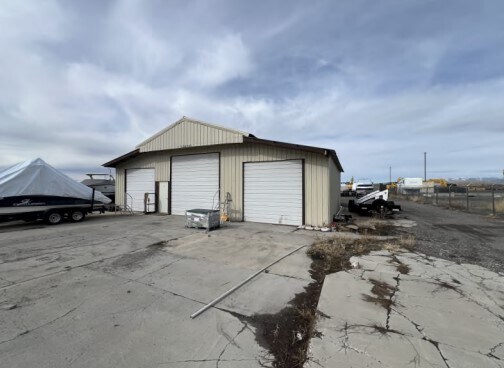 More Photos Of 909 N 2000 W, Springville Warehouse For Lease