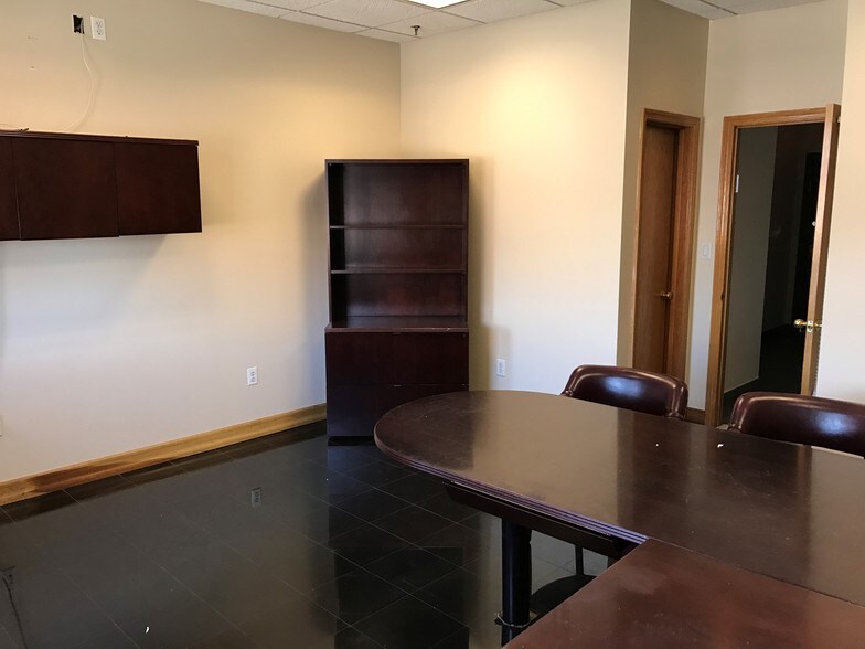 More Photos Of 228 51st St, Brooklyn Warehouse For Lease