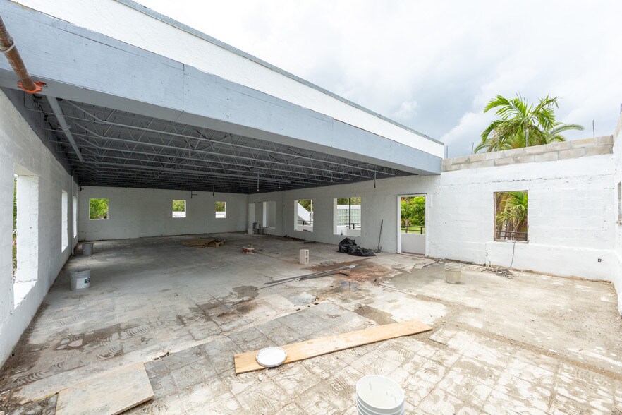 More Photos Of 4900 NE 2nd Ave, Miami Freestanding For Lease