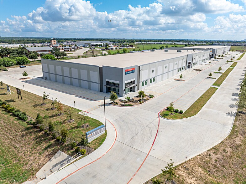 More Photos Of 438 S Callaghan Rd, San Antonio Unknown For Lease