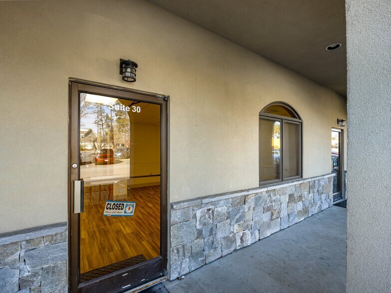 More Photos Of 2159 Hendersonville Rd, Arden Medical For Lease