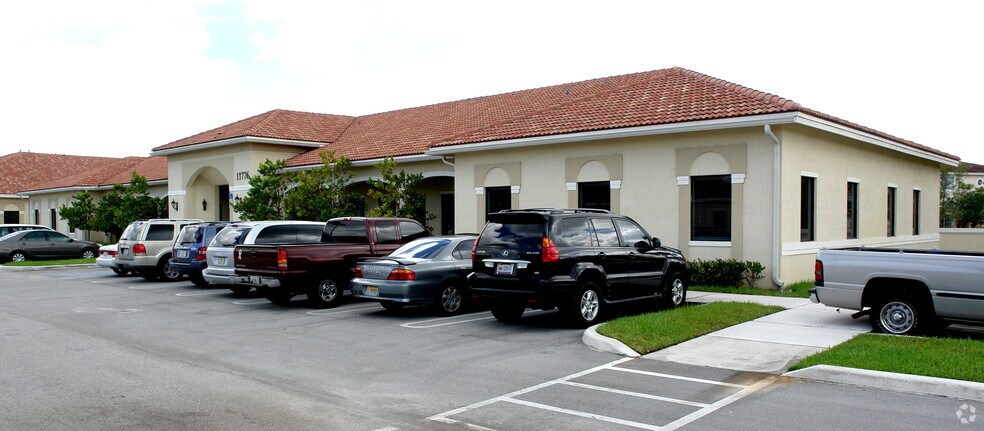 More Photos Of 11776 W Sample Rd, Coral Springs Office Residential For Lease