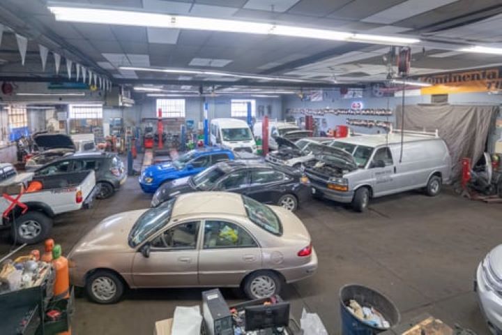 More Photos Of 75 Whitson St, Hempstead Auto Repair For Sale