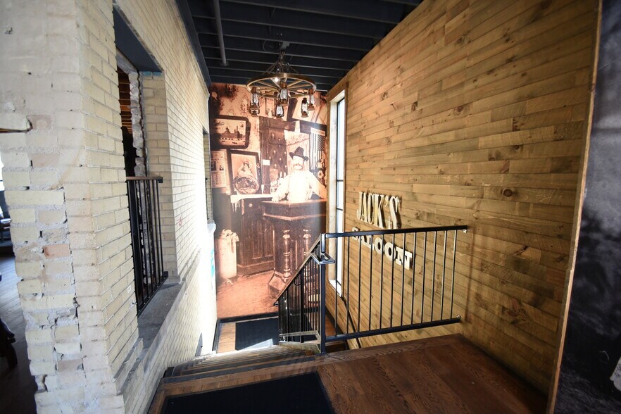 More Photos Of 506 Broadway, Fargo Restaurant For Lease