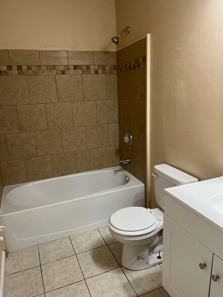 More Photos Of , Tallahassee Multifamily For Sale