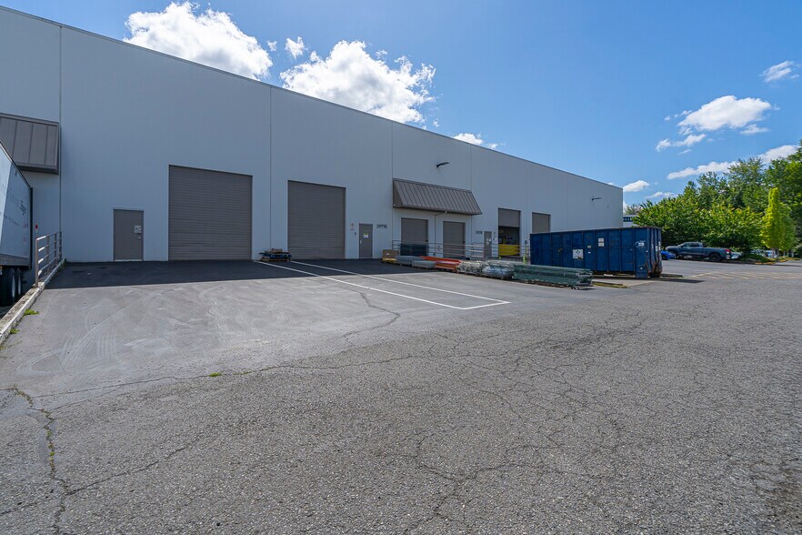 More Photos Of 5408 NE 88th St, Vancouver Warehouse For Sale