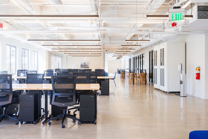 More Photos Of 1451-1457 3rd Street Promenade, Santa Monica Loft Creative Space For Lease