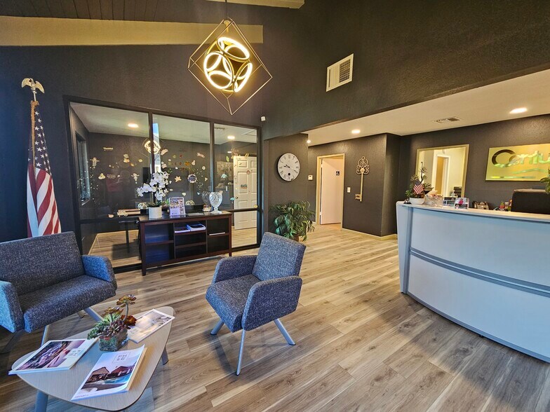 More Photos Of 521 E Ocean Ave, Lompoc Office Residential For Sale