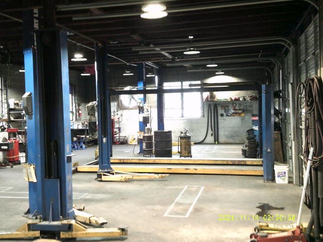 More Photos Of 103 E Rockway St, Durham Auto Repair For Lease