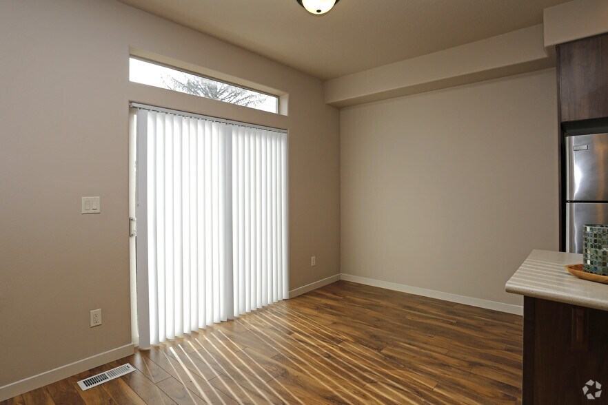 More Photos Of 19731 SW Athena Ct, Aloha Apartments For Sale