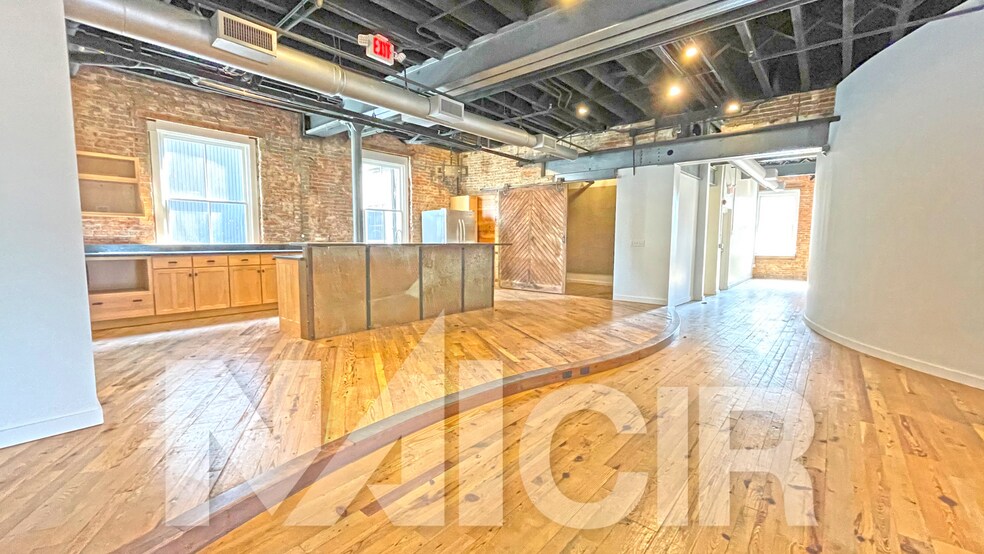 More Photos Of 201 N 2nd St, Harrisburg Office For Lease