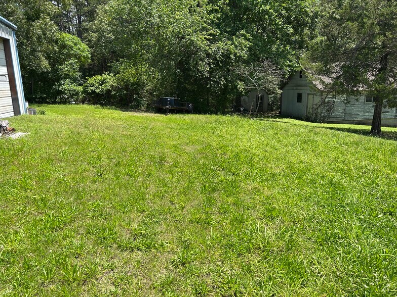 More Photos Of 2682 AR-56, Calico Rock Service For Sale