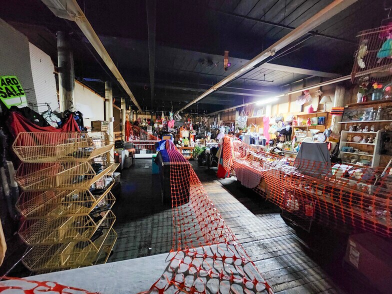 More Photos Of 460 Globe St, Fall River Showroom For Sale