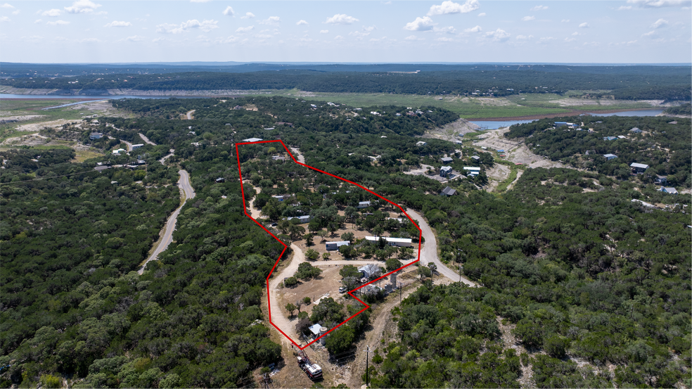 More Photos Of 560 Mountain Dr, Lakehills Specialty For Sale