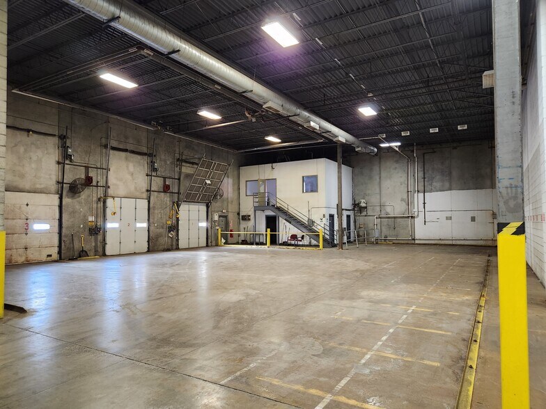 More Photos Of 128 15th St NW, Faribault Food Processing For Lease