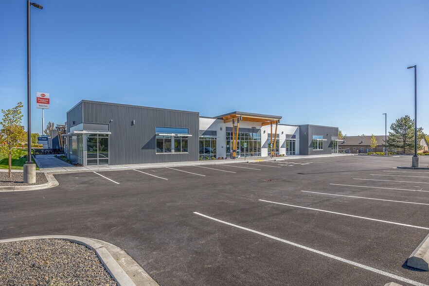 More Photos Of 2713 N 20th Ave, Pasco Office For Lease