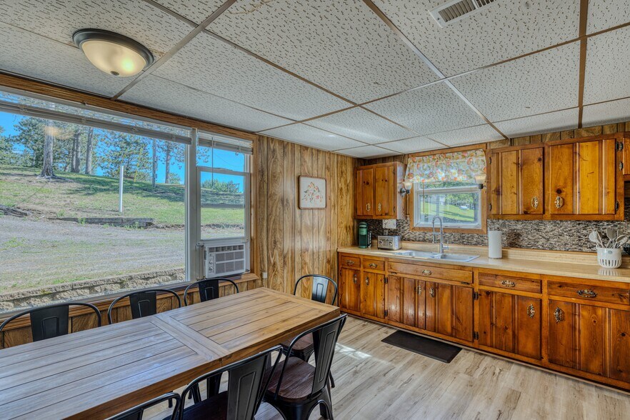 More Photos Of 8372 E Flowage Ln, Gordon Multifamily For Sale