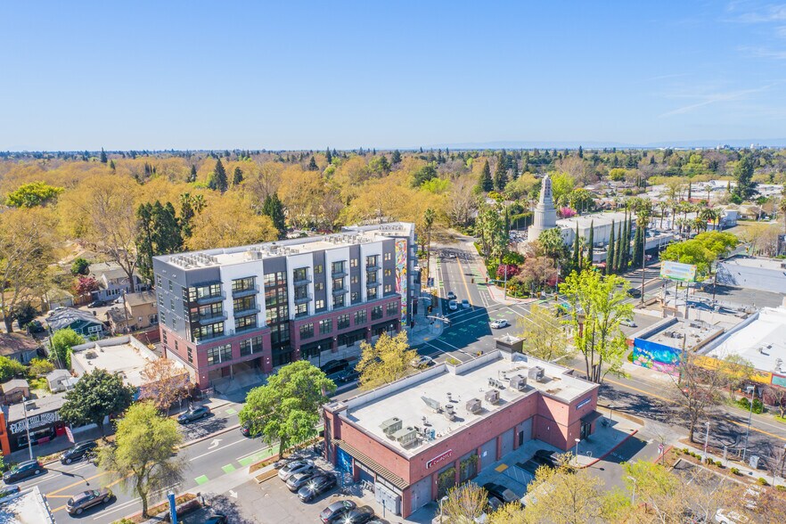 More Photos Of 1600 Broadway, Sacramento Apartments For Lease