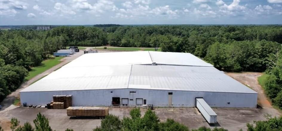 More Photos Of 281 Industrial Park Blvd, Dawson Warehouse For Sale