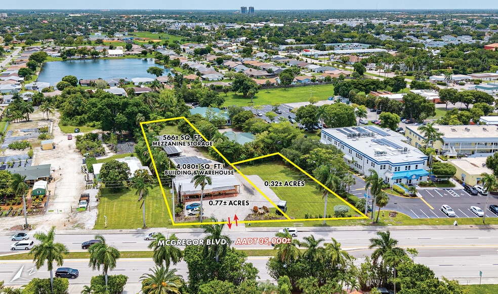 More Photos Of 13371 McGregor Blvd, Fort Myers Freestanding For Sale