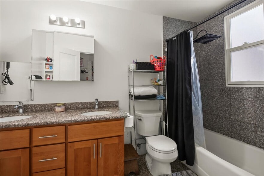 More Photos Of 425 Hyde St, San Francisco Apartments For Sale
