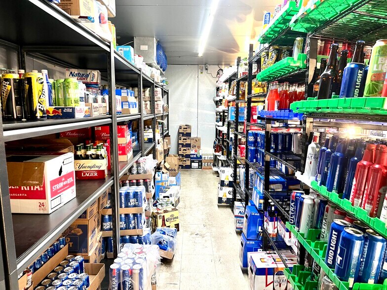 More Photos Of 25078 Highway 51, Crystal Springs Convenience Store For Sale