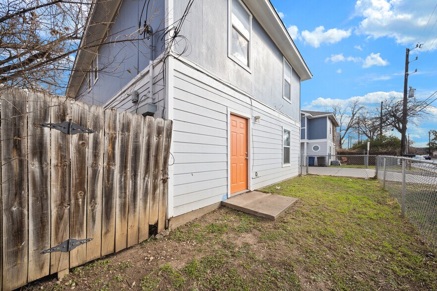 More Photos Of 414 Cupples Rd, San Antonio Apartments For Sale