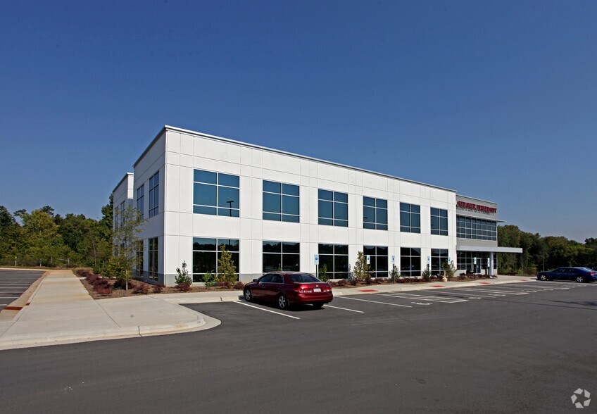 More Photos Of 7870 Commons Park Cir NW, Concord Office For Sale