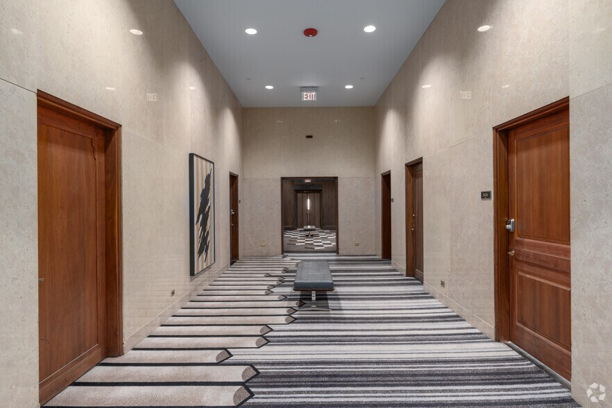 More Photos Of 1616-1618 Walnut St, Philadelphia Apartments For Lease