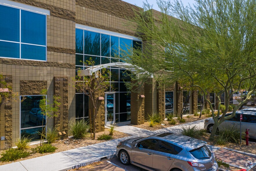 More Photos Of 10439 S 51st St, Phoenix Office Residential For Lease