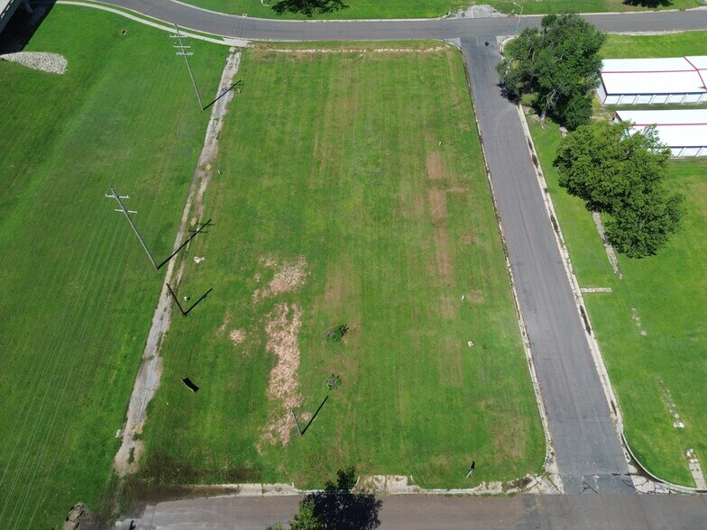 More Photos Of 207 N 3rd St, Marysville Land For Sale