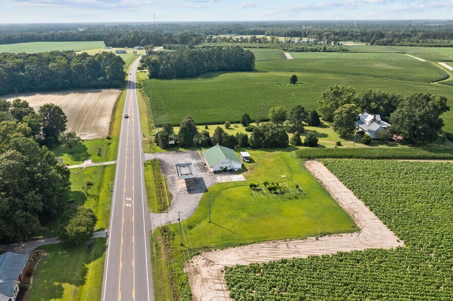 More Photos Of 3560 NC Hwy 43 Hwy N, Vanceboro Convenience Store For Sale
