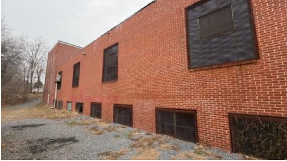 More Photos Of 511 Cumberland Valley Pl, Martinsburg Industrial For Sale